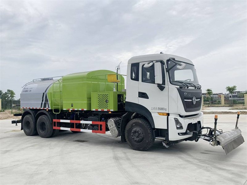 東風(fēng)天龍高壓清洗車(chē)